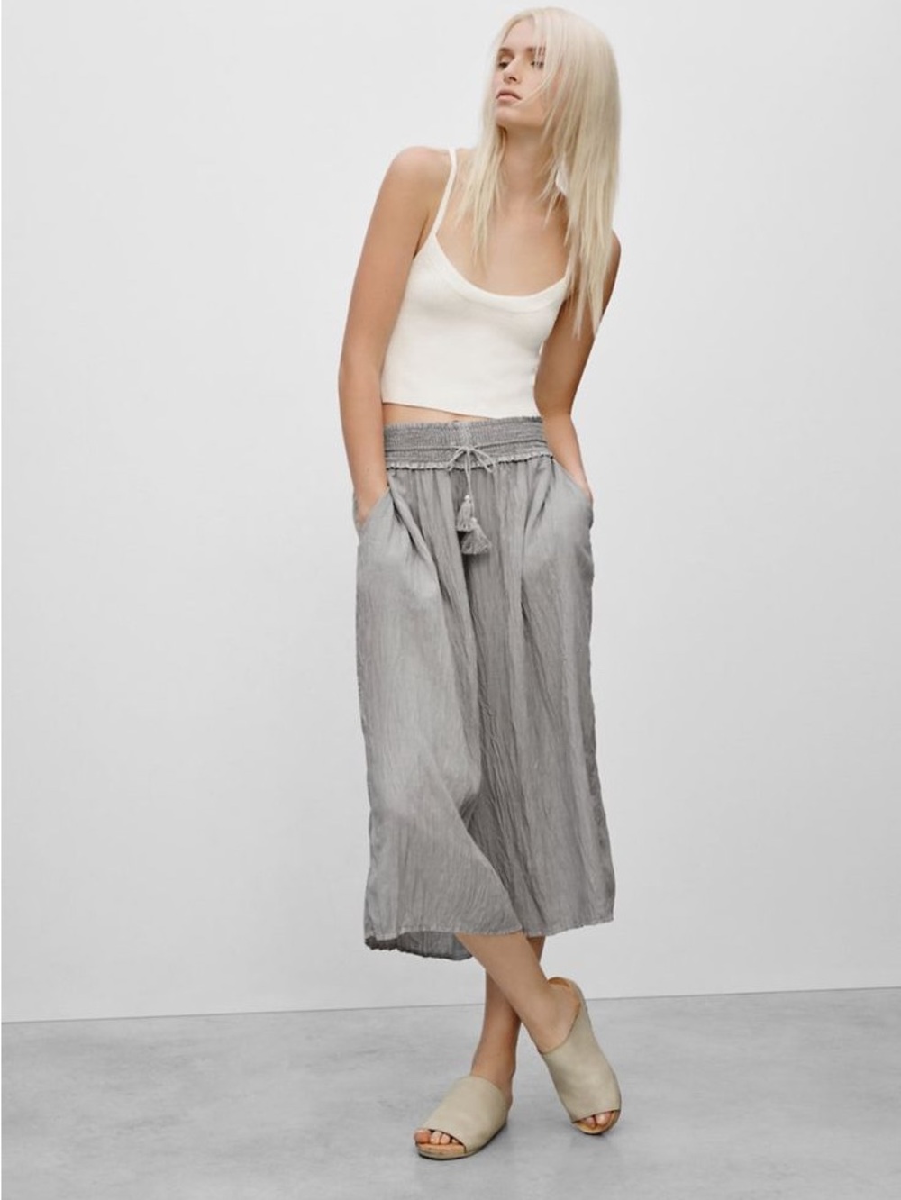 Wilfred Light Gray Smocked-Waist Cropped Palazzo Pants with Tassel Drawstring